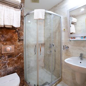 Dreibettzimmer