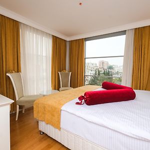 Standard Zimmer mit Kingsize-Bett