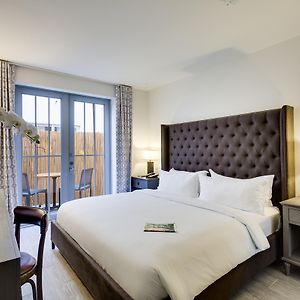 Classic Zimmer mit Kingsize-Bett