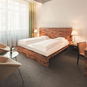 Classic Zimmer mit Kingsize-Bett