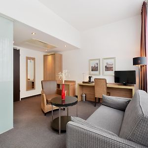 Superior Zimmer mit Kingsize-Bett