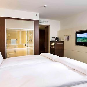 Deluxe Zimmer mit Kingsize-Bett