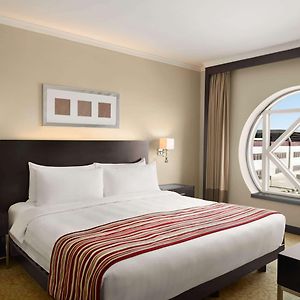 Deluxe Zimmer mit Kingsize-Bett