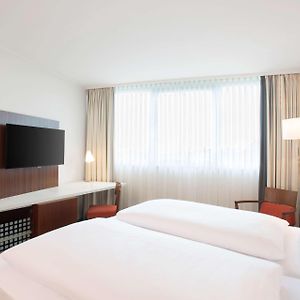 Standard Zimmer mit Kingsize-Bett