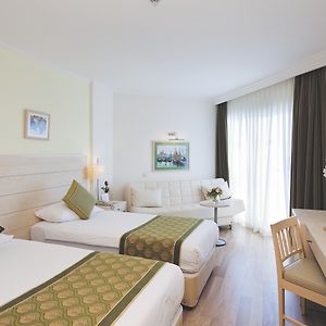 Standard Zimmer mit zwei Einzelbetten