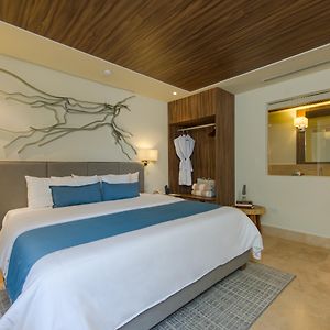 Luxus Zimmer mit Kingsize-Bett