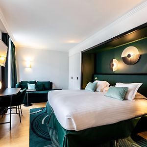 Deluxe Zimmer mit Kingsize-Bett