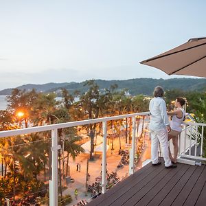 Modern Living Hotel