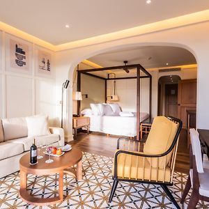 Privilege Junior Suite