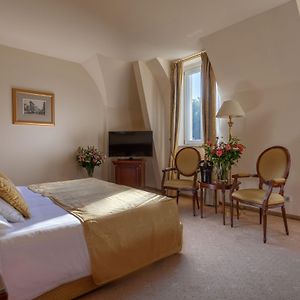 Superior Zimmer mit Kingsize-Bett