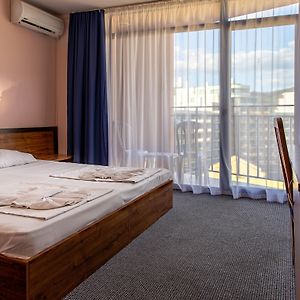 Standard Zimmer mit zwei Einzelbetten