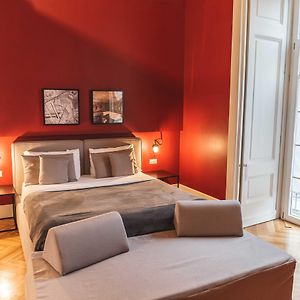 Deluxe Zimmer mit Kingsize-Bett