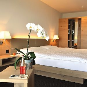 Deluxe Zimmer mit Kingsize-Bett