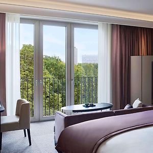Luxus Zimmer mit Kingsize-Bett