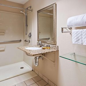 Doppelzimmer für Gäste mit Behinderungen
