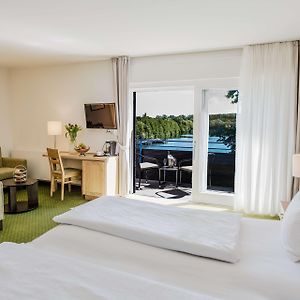 Zimmer mit zwei Einzelbetten
