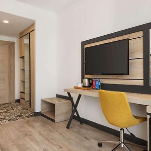 Deluxe Zimmer mit Kingsize-Bett