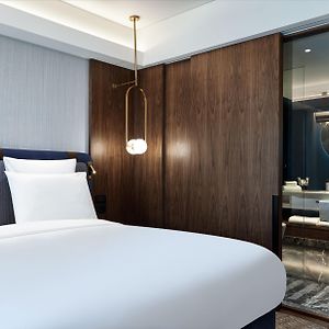 Deluxe Zimmer mit Kingsize-Bett