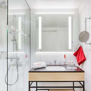 Zimmer mit zwei Einzelbetten