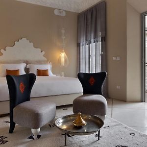 Deluxe Zimmer mit Kingsize-Bett
