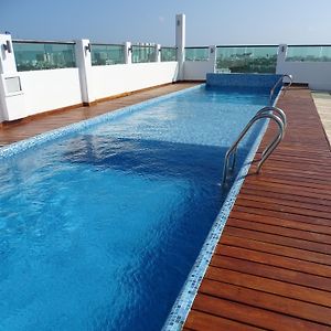 Hotel Kavia Plus