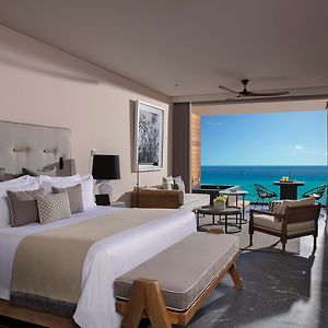 Club Junior Suite mit Ozeanblick