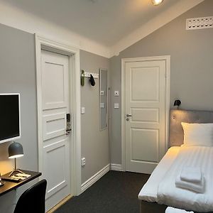 Standard Zimmer mit zwei Einzelbetten