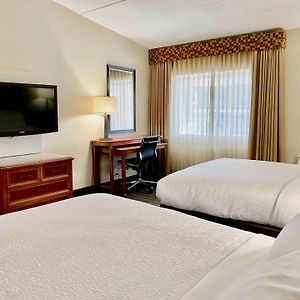 Zimmer mit Queensize-Bett