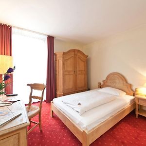 Economy Zimmer