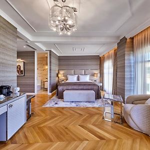 Eck-Suite mit Kingsize-Bett