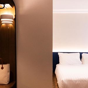 Deluxe Zimmer mit Kingsize-Bett
