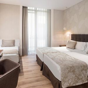 Dreibettzimmer