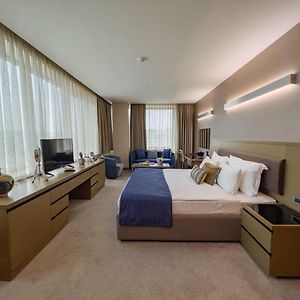 Angrenzendes Zimmer