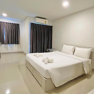 Zimmer mit Queensize-Bett