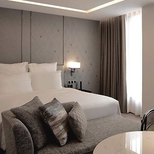 Deluxe Zimmer mit Kingsize-Bett