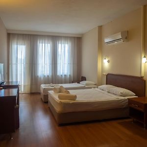 Dreibettzimmer