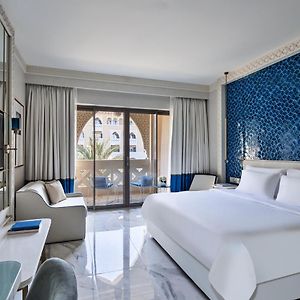 Deluxe Zimmer mit Kingsize-Bett