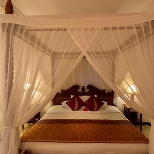 Deluxe Zimmer mit Kingsize-Bett