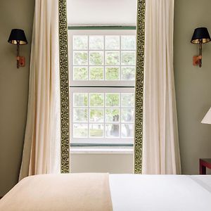 Deluxe Zimmer mit Kingsize-Bett