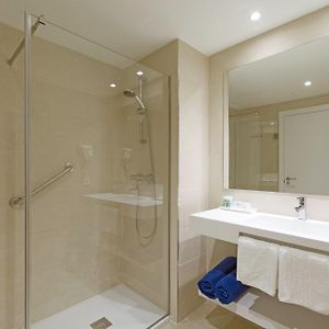 Zimmer mit zwei Einzelbetten