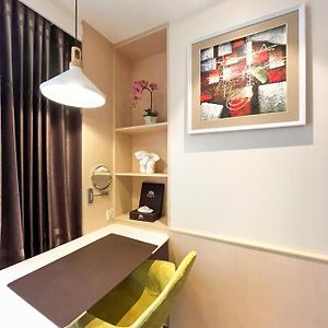 Deluxe Zimmer mit Kingsize-Bett