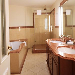Comfort Zimmer mit Queensize-Bett