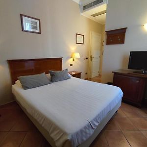 Economy Zimmer mit Kingsize-Bett