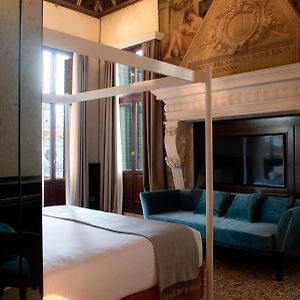 Suite mit Kingsize-Bett