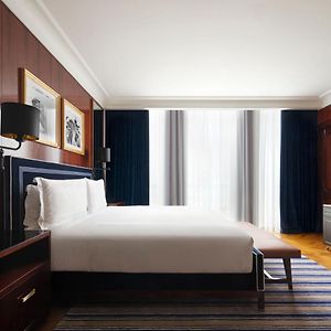 Deluxe Zimmer mit Kingsize-Bett