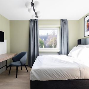 Mittelgroßes Studio mit Kingsize-Bett
