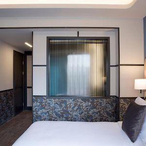Deluxe Zimmer mit Kingsize-Bett
