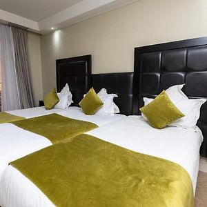 Deluxe Dreibettzimmer