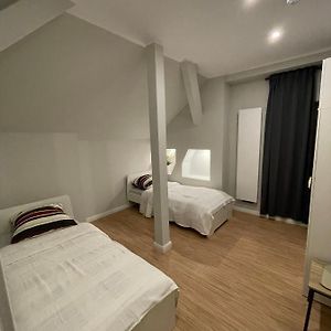 Standard Zimmer mit zwei Einzelbetten