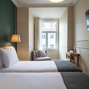 Zimmer mit zwei Einzelbetten